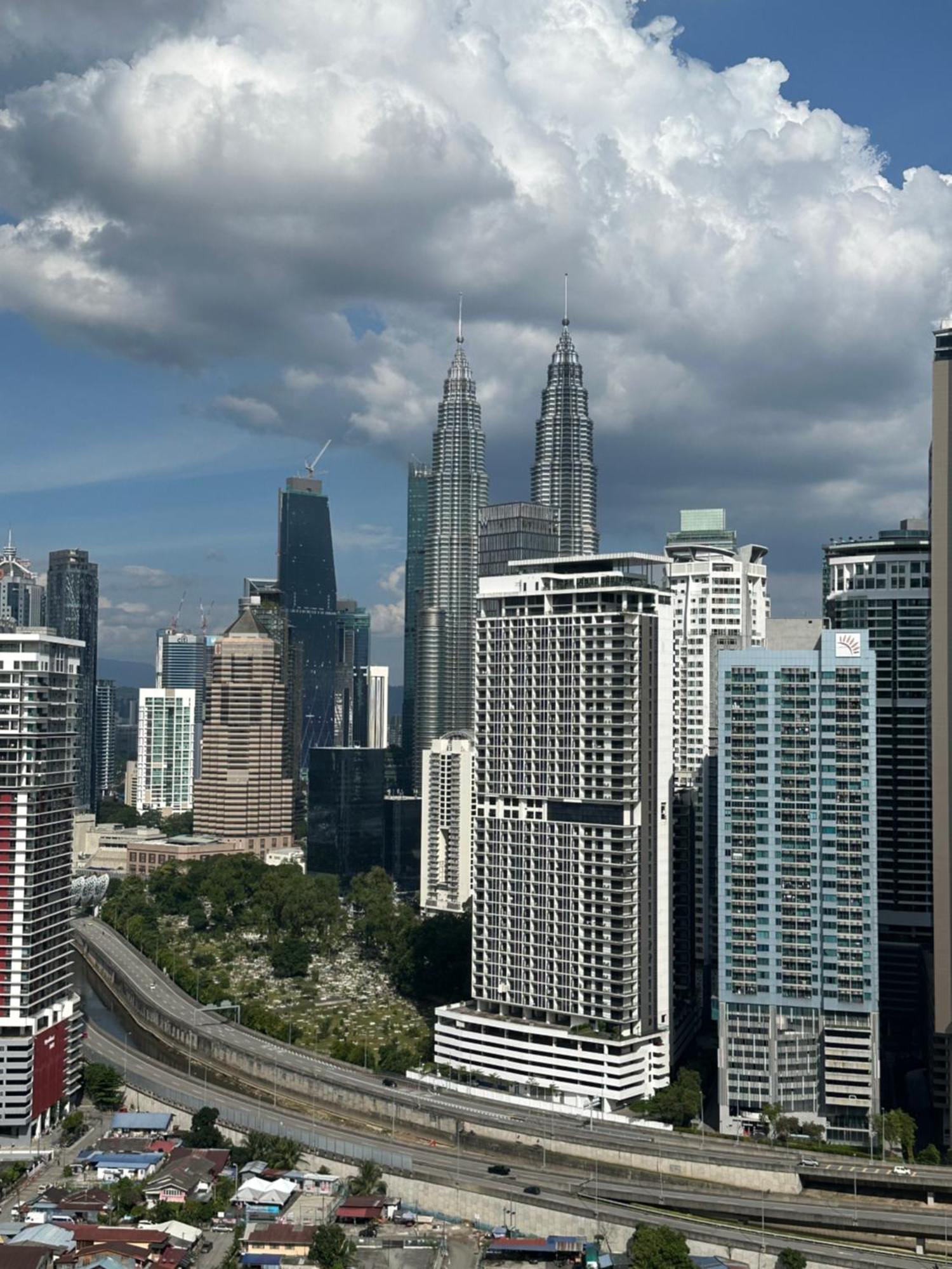 Colony Suites Klcc By Hibernate Kuala Lumpur Eksteriør billede