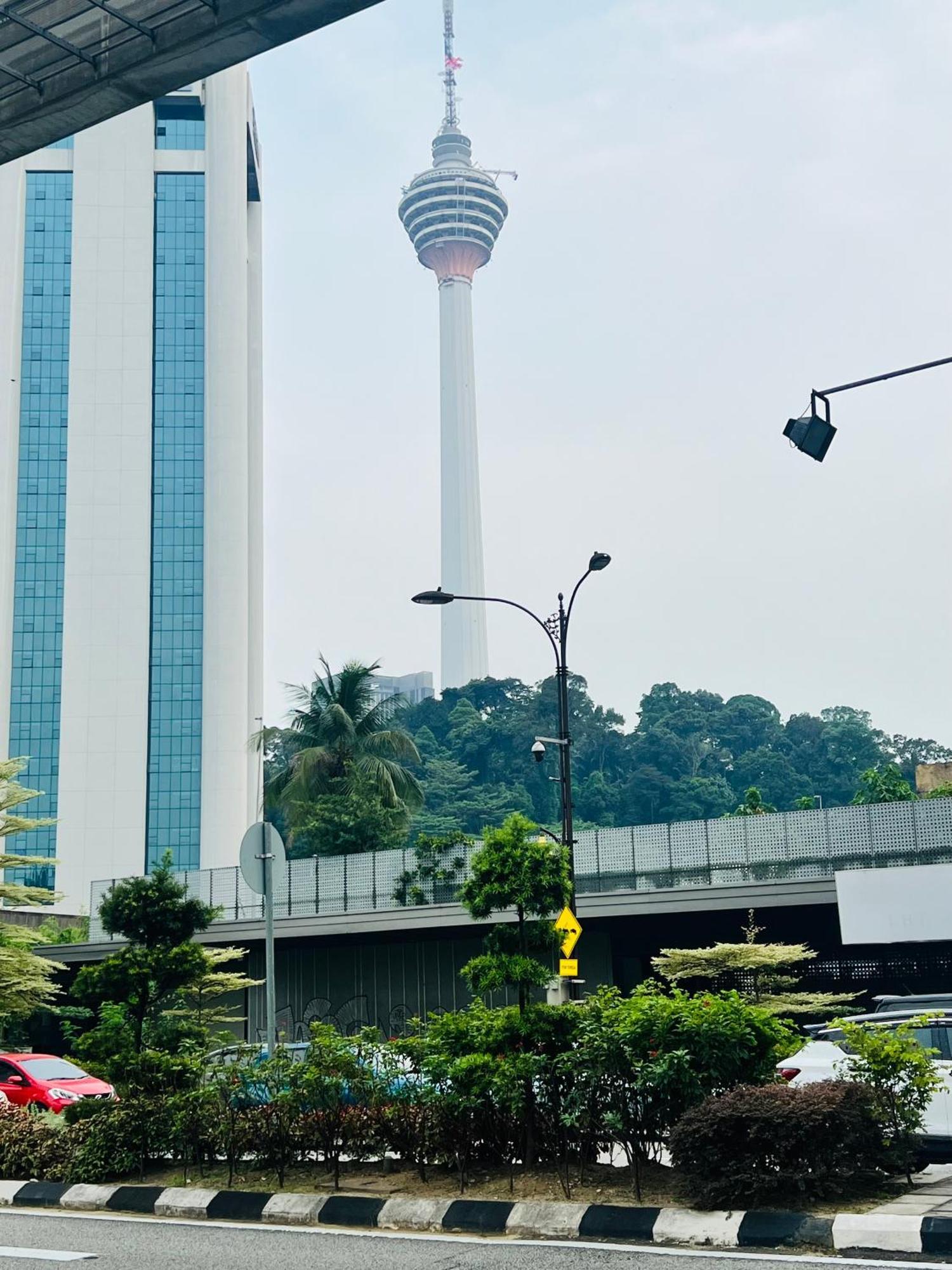 Colony Suites Klcc By Hibernate Kuala Lumpur Eksteriør billede