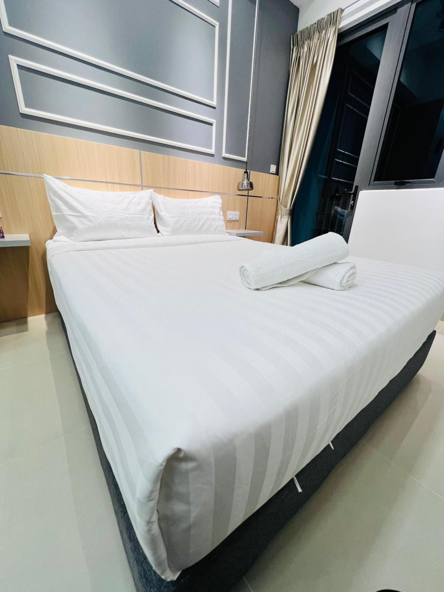 Colony Suites Klcc By Hibernate Kuala Lumpur Eksteriør billede