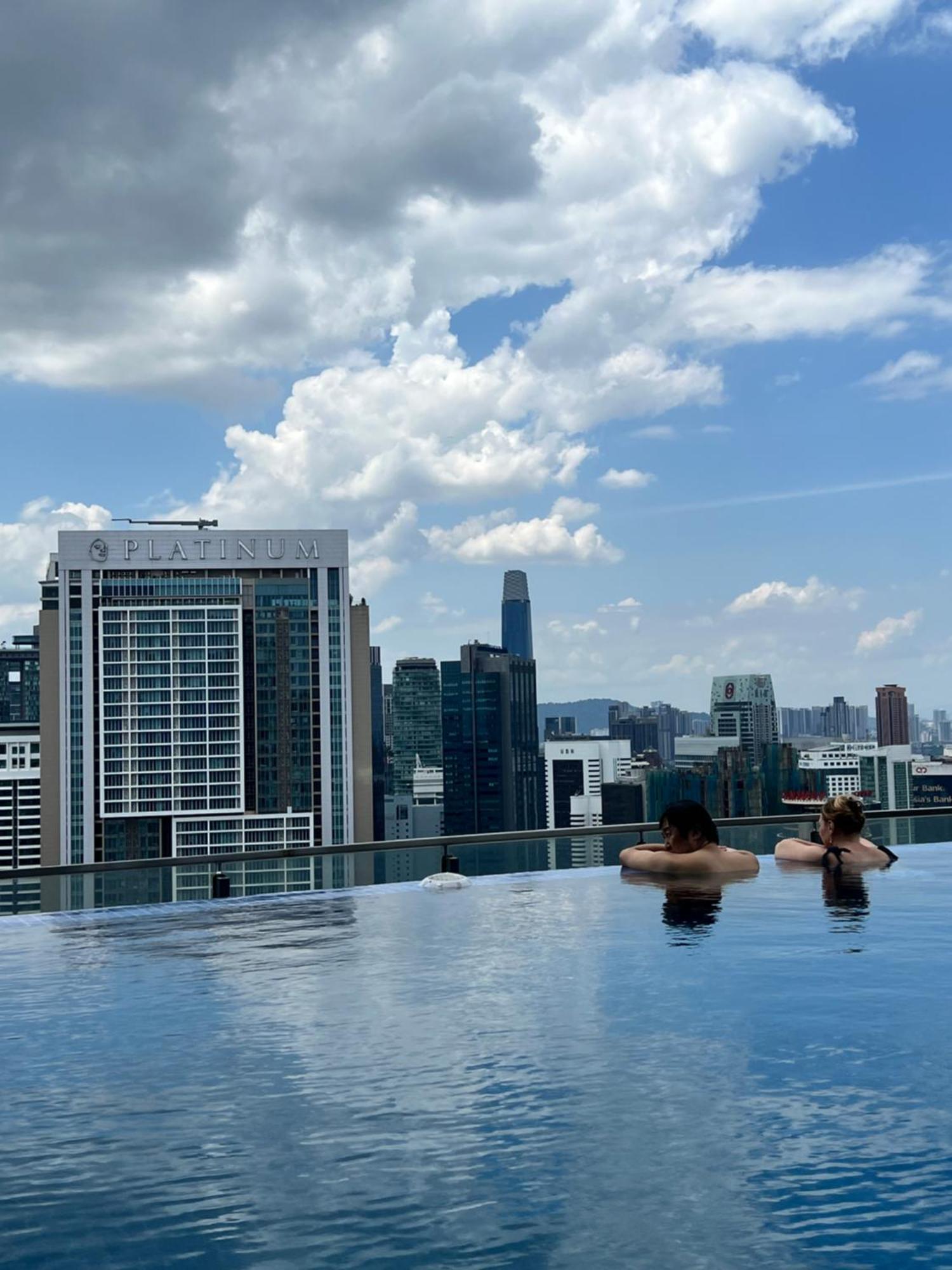 Colony Suites Klcc By Hibernate Kuala Lumpur Eksteriør billede