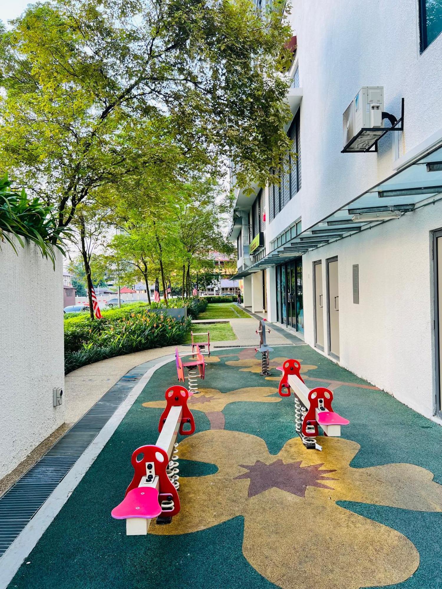 Colony Suites Klcc By Hibernate Kuala Lumpur Eksteriør billede